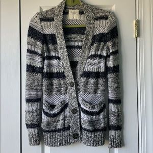 Abercrombie & Fitch Black and White Cardigan